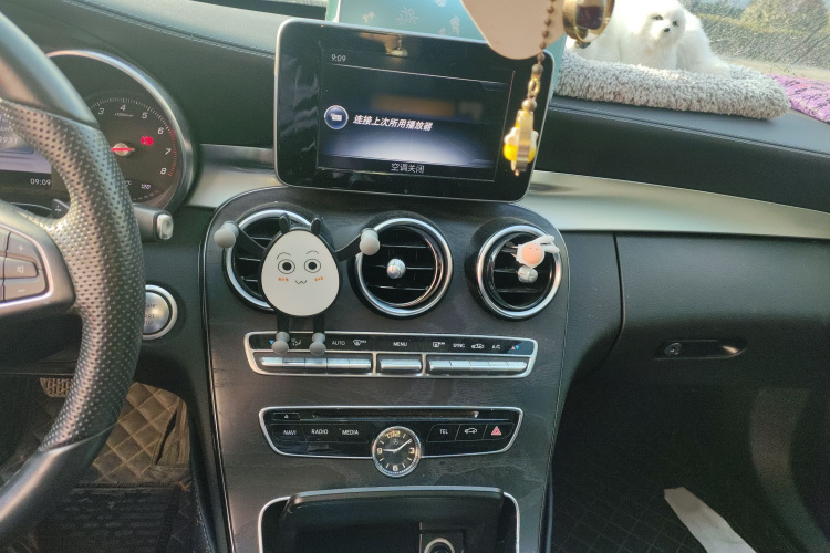 奔驰C级 2016款 C 200 L 运动型局部细节16