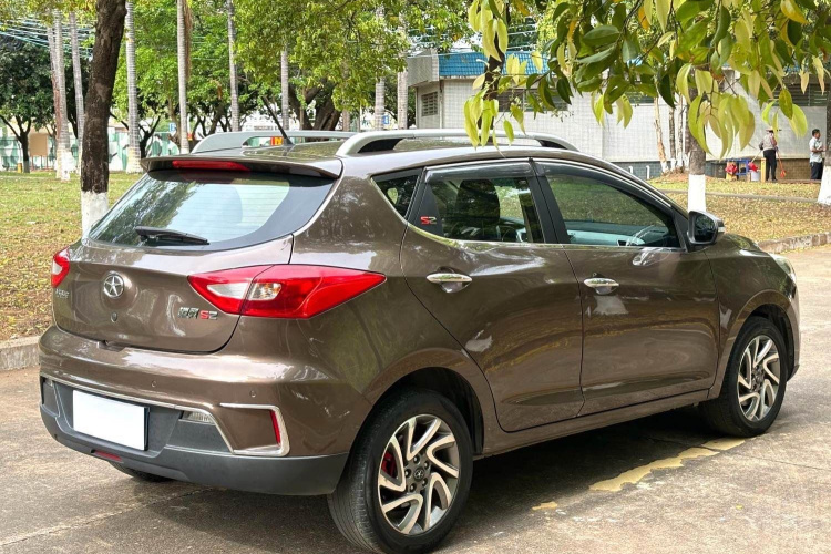 江汽集团 瑞风S2 2015款 1.5L CVT豪华智能型车身外观6005