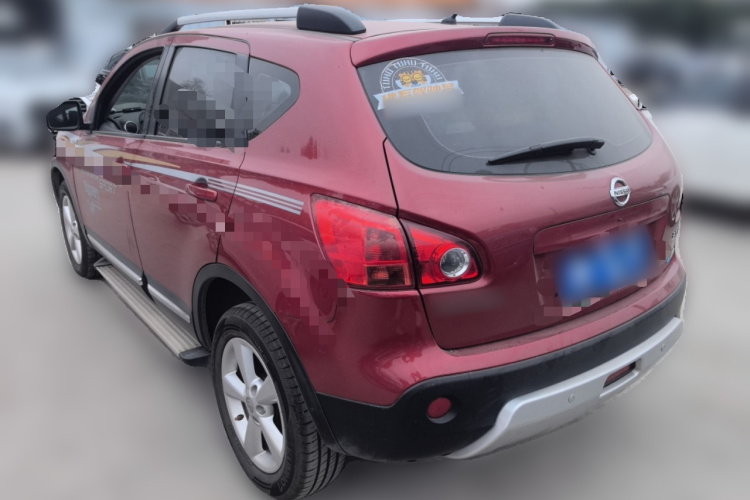 日产 逍客 2015款 2.0XL 酷火 CVT 2WD车身外观5