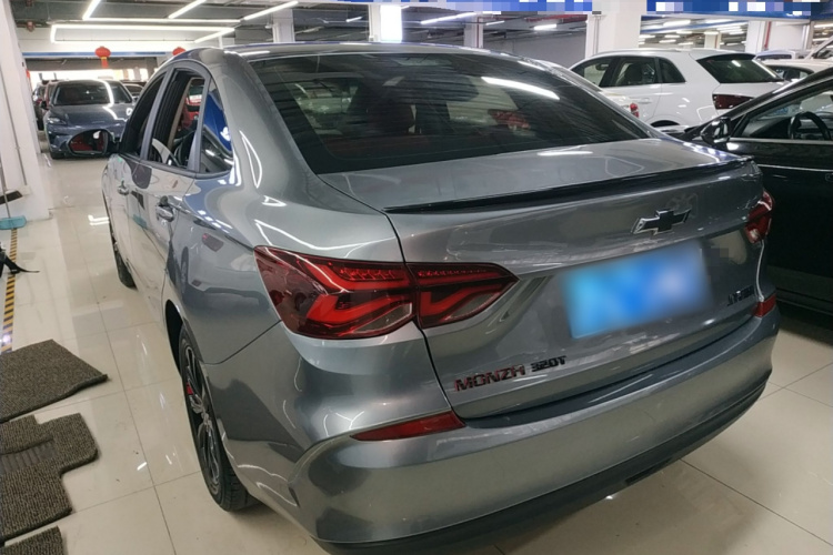 雪佛兰 科鲁泽 2019款 Redline 320T 双离合欢快版 国VI车身外观6003