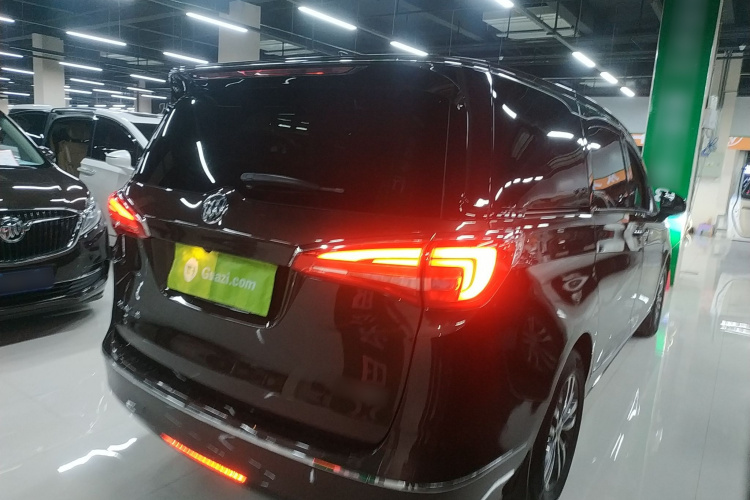 别克GL8 2018款 ES 28T 旗舰型 国VI车身外观7