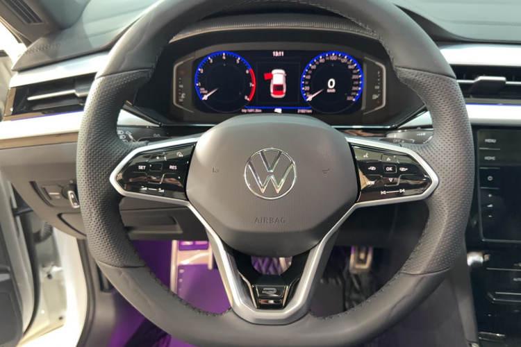 一汽-大众CC 2023款 330TSI 炫目版局部细节13