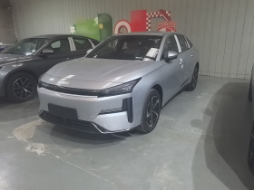 吉利银河 银河L6 2025款 EM-i 140km 探索+版