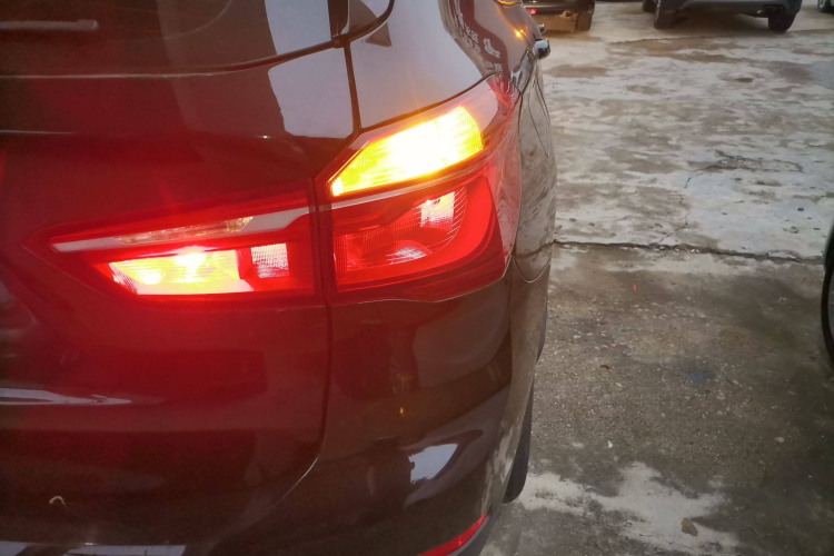 宝马X1 2018款 sDrive18Li 时尚型车身外观6006