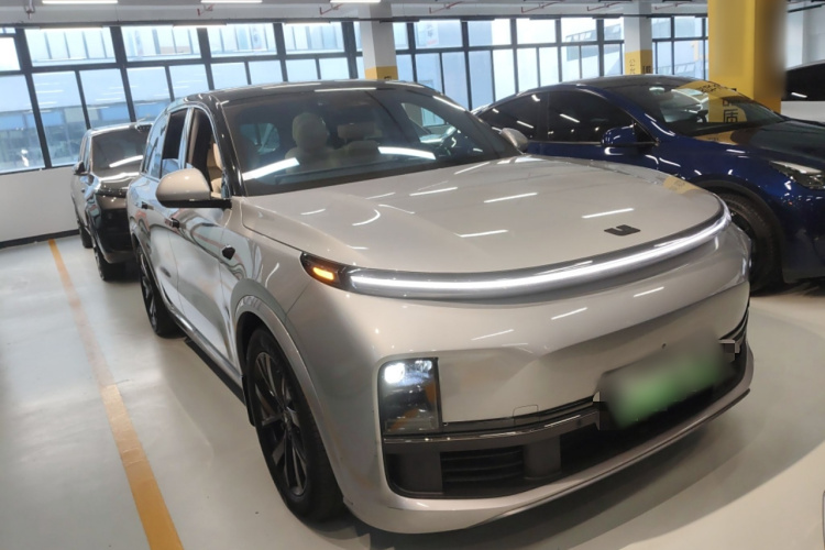 理想汽车 理想L8 2023款 Pro车身外观6002