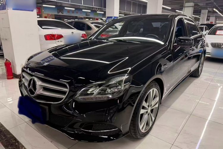 奔驰E级 2015款 E 200 L 运动型车身外观6001