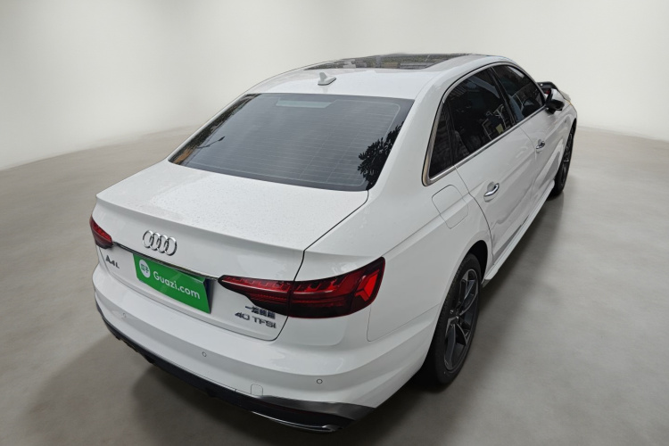 奥迪A4L 2020款 40 TFSI 时尚动感型车身外观7