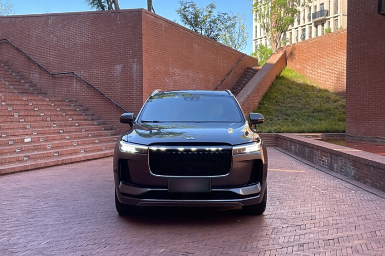 理想汽车 理想ONE 2020款 增程6座版车身外观6008