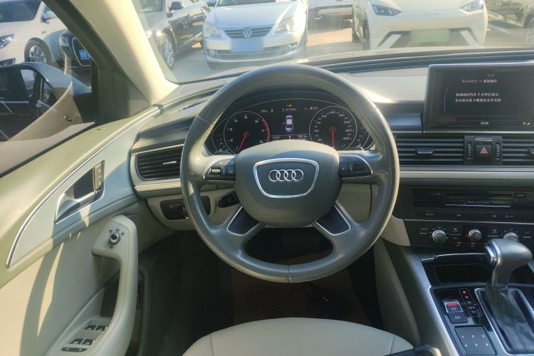 奥迪A6L 2014款 TFSI 标准型中控内饰13