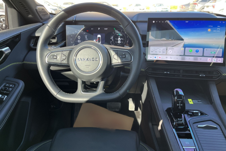 领克03 2023款 1.5TD DCT劲Pro中控内饰7002