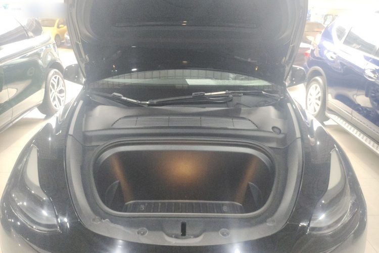 特斯拉 Model Y 2022款 改款 后轮驱动版局部细节24