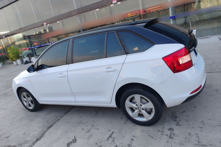 斯柯达 昕动 2016款 改款 1.6L 自动创行版车身外观4