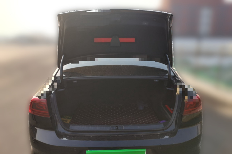 大众 迈腾 2024款 200万辆众享款 330TSI DSG豪华型中控内饰23