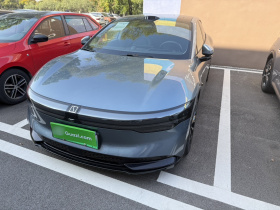 极氪007 2024款 四驱智驾版 100kWh