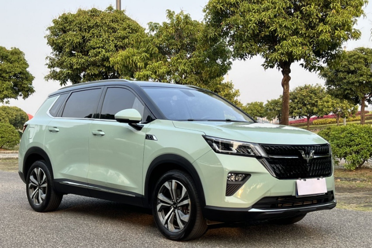 五菱汽车 五菱星辰 2021款 1.5T CVT星曜版车身外观6003