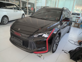 东风风神 奕炫GS 2021款 230T 自动追曜武士版