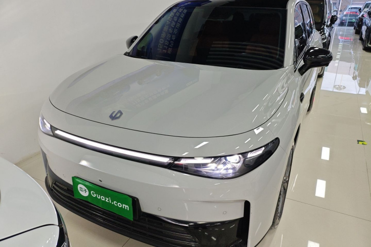 零跑汽车 零跑C10 2024款 210智享版车身外观2