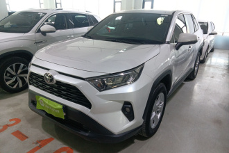 丰田 RAV4荣放 2024款 2.0L CVT两驱都市版