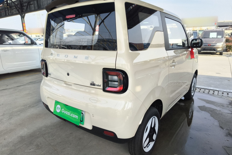 吉利银河 熊猫 2025款 210km 元气熊车身外观6005