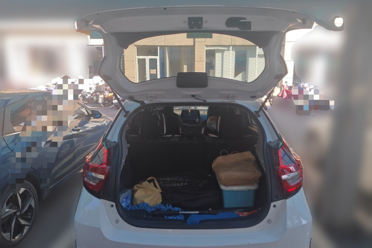 丰田 威驰FS 2021款 1.5L CVT锋驰版中控内饰23