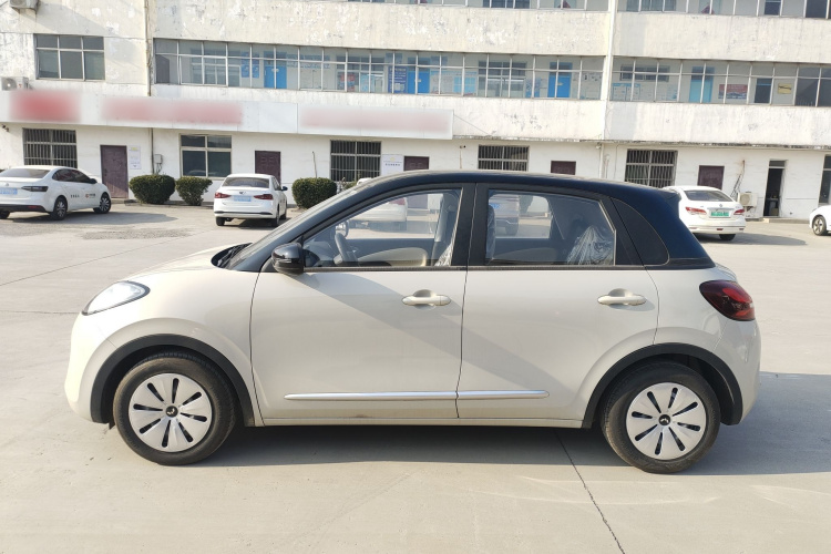 五菱汽车 五菱缤果 2023款 203km 轻享款车身外观6003