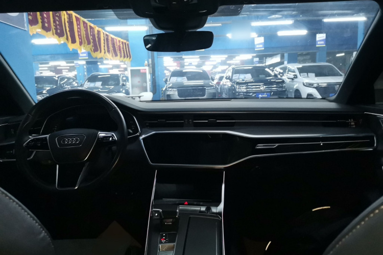 奥迪A6L 2024款 45 TFSI 臻选动感型中控内饰7002