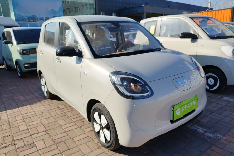 五菱汽车 宏光MINIEV 2025款 四门版 进阶款车身外观3