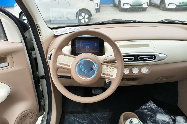 五菱汽车 宏光MINIEV 2025款 四门版 进阶款中控内饰13