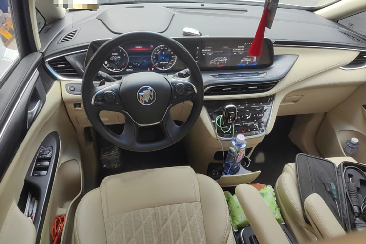 别克GL8 2022款 ES陆尊 653T 豪华型中控内饰7002