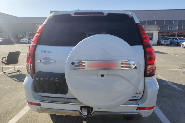 哈弗H9 2017款 2.0T 汽油四驱尊享型 5座车身外观6