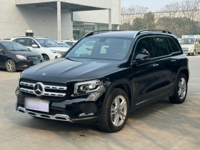 奔驰GLB 2023款 GLB 220 动感型