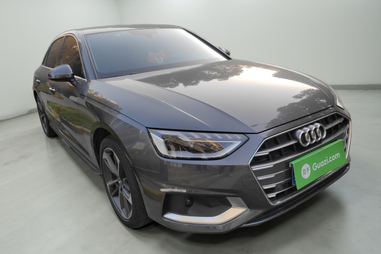 奥迪A4L 2020款 40 TFSI 时尚致雅型车身外观3