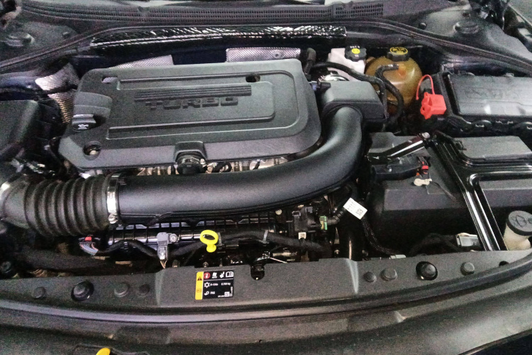 别克 君越 2020款 652T 精英型机舱底盘24