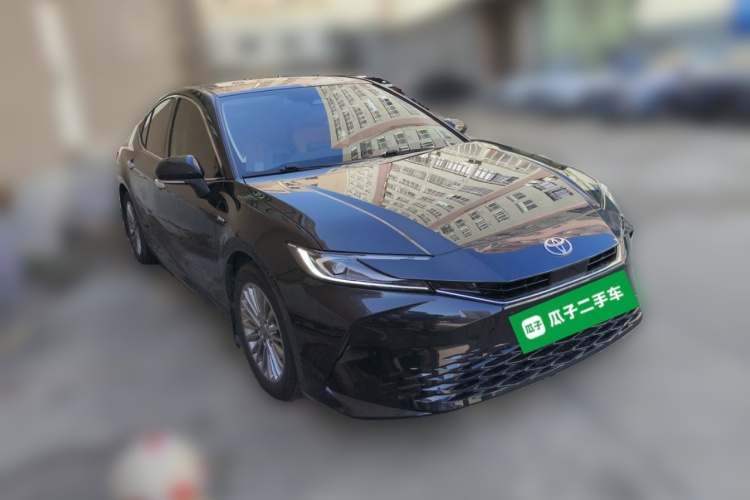 丰田 凯美瑞 2024款 双擎 2.0HGVP 豪华版车身外观6002