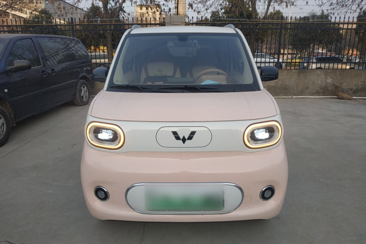 五菱汽车 宏光MINIEV 2024款 第三代 215km 进阶版车身外观2