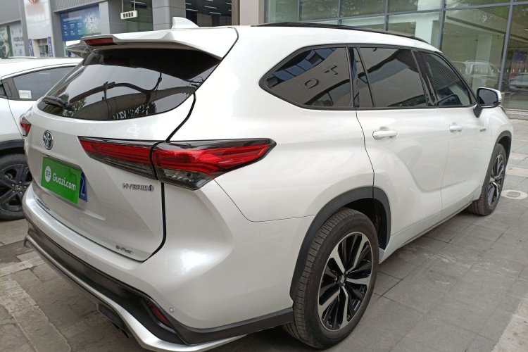 丰田 皇冠陆放 2021款 2.5L HEV四驱尊贵版车身外观7