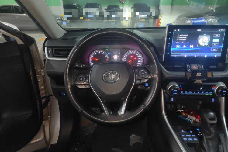 丰田 威兰达 2021款 2.0L CVT四驱豪华版中控内饰13