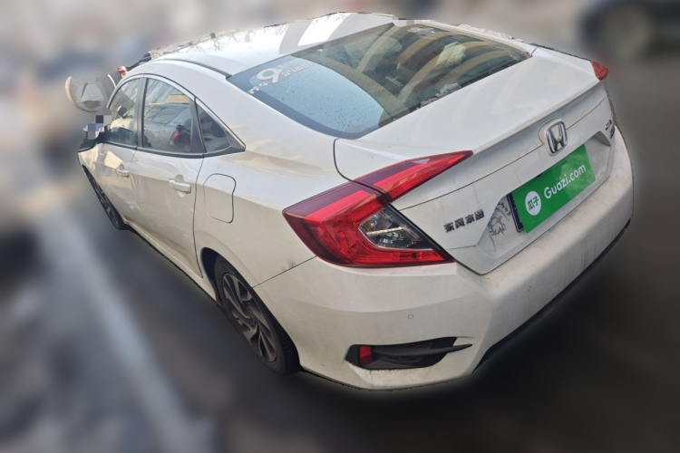 本田 思域 2016款 220TURBO CVT豪华版车身外观5