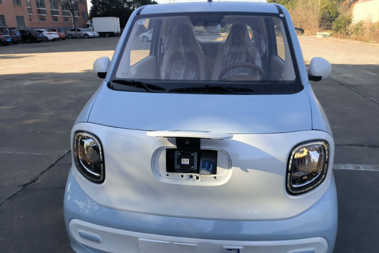 奔腾小马 2026款 222km 炫彩马机舱底盘24