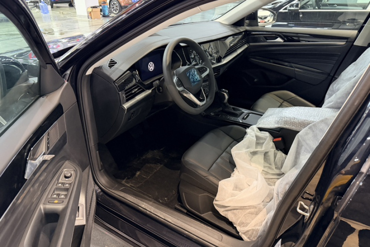 大众 帕萨特 2024款 280TSI 商务版中控内饰7002