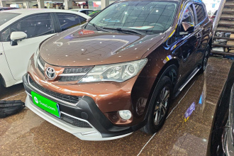 丰田 RAV4荣放 2015款 2.0L CVT两驱风尚版