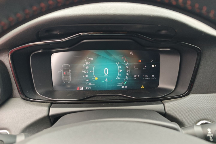 领克01 2017款 2.0T 四驱劲Pro版局部细节14