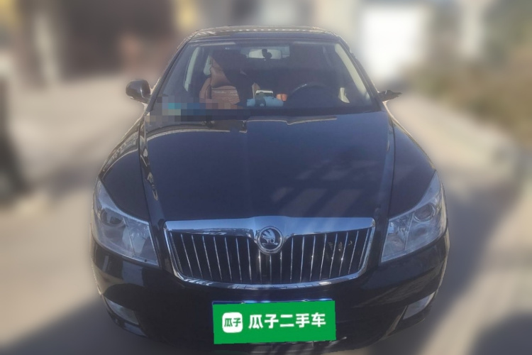 斯柯达 明锐 2015款 经典款 1.6L 自动逸杰版车身外观2