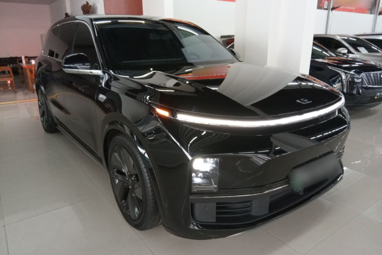 理想汽车 理想L9 2023款 Pro车身外观3