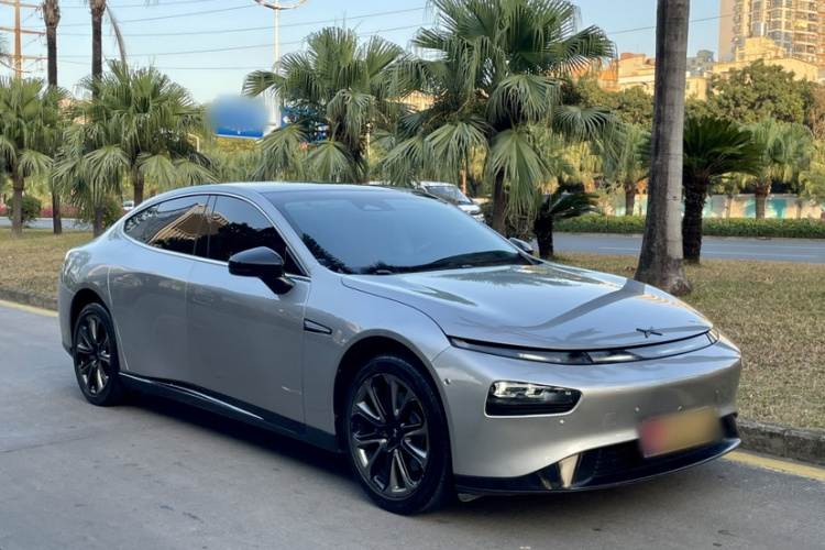 小鹏P7 2020款 670N车身外观6002