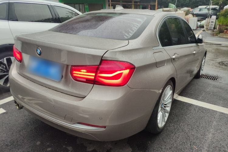 宝马3系 2018款 320Li 时尚型车身外观7