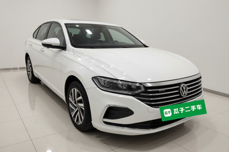 大众 朗逸 2023款 1.5L 自动五百万版车身外观3