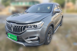 中华V6 2018款 1.5T 自动豪华型