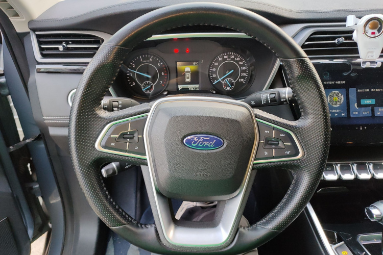 福特 2020款 领界S EcoBoost 145 CVT铂领型局部细节13