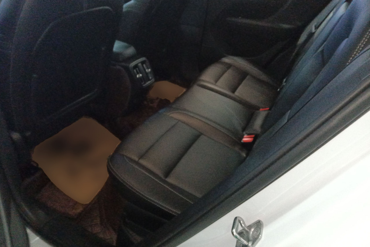 沃尔沃XC40 2022款 T4 四驱智远豪华版中控内饰21